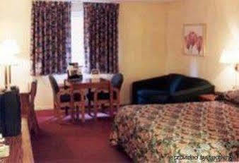 Days Inn Binghamton Front Street Δωμάτιο φωτογραφία